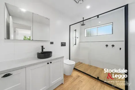 Property photo of 14 Cornell Close Broadmeadows VIC 3047