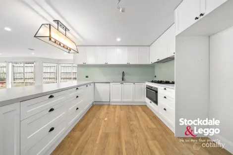 Property photo of 14 Cornell Close Broadmeadows VIC 3047