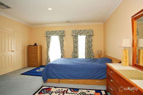 Property photo of 396 Ormond Road Narre Warren South VIC 3805