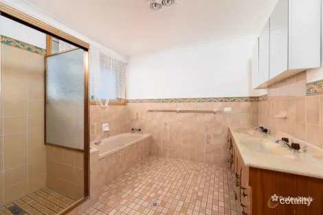 Property photo of 6 Drummond Avenue Armidale NSW 2350