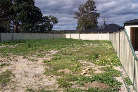 11 Glasgow Way, Seville Grove, WA 6112