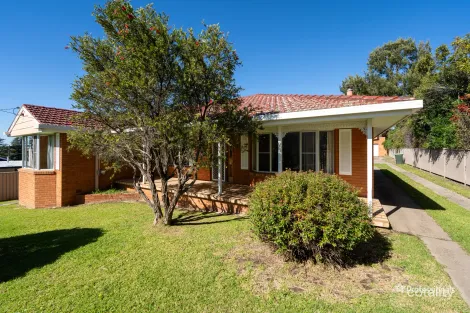 Property photo of 6 Drummond Avenue Armidale NSW 2350