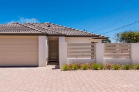 17 Palm Dr, Cannonvale, QLD 4802