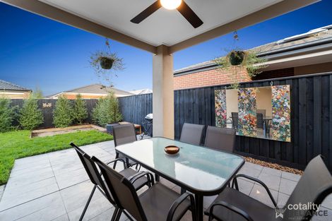 Property photo of 16 Durward Avenue Maddingley VIC 3340