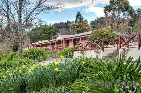 15 Woods Hill Rd, Summertown, SA 5141