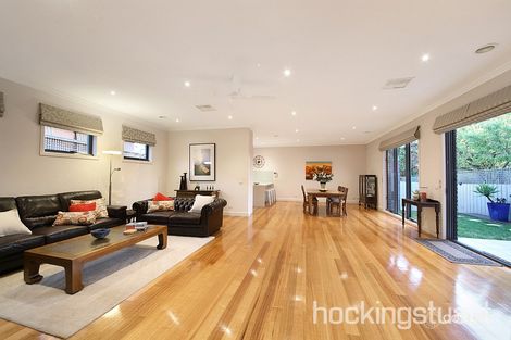 Property photo of 1/24 McKinnon Road McKinnon VIC 3204