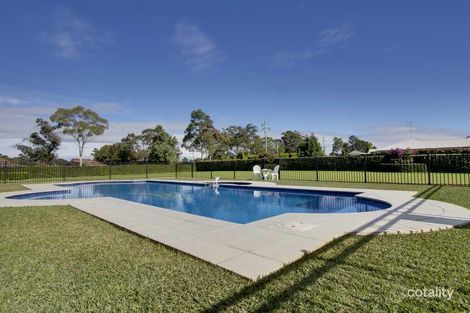 Property photo of 2 Sandpiper Place Kenthurst NSW 2156