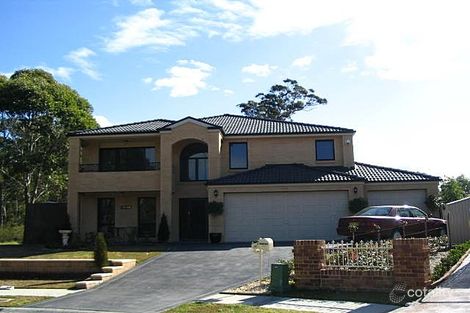 18 Tranquil Cl, Green Point, NSW 2251