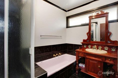 Property photo of 6 Hainthorpe Grove Mulgrave VIC 3170