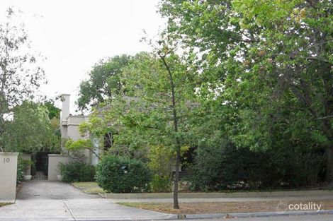 10 Albany Rd, Toorak, VIC 3142