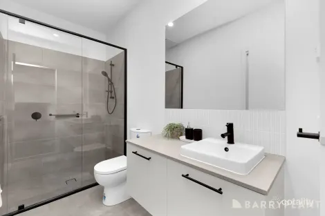 Property photo of 29 Casalingo Boulevard Mill Park VIC 3082