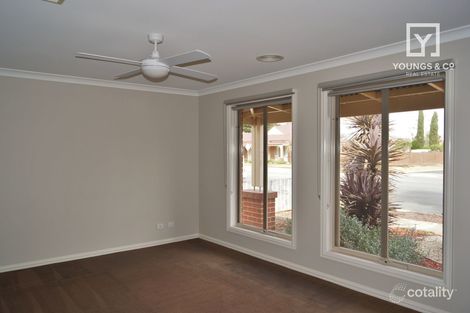 Property photo of 5 Elsie Jones Drive Mooroopna VIC 3629