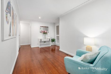 Property photo of 74 Frudal Crescent Knoxfield VIC 3180