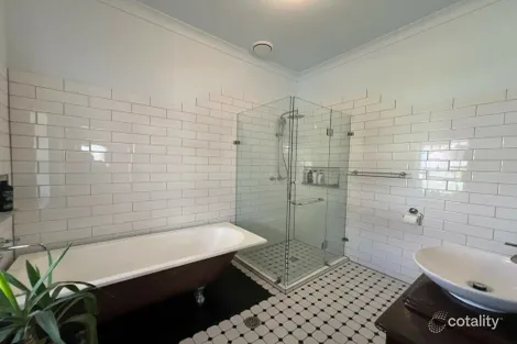 Property photo of 185 Bentinck Street Bathurst NSW 2795