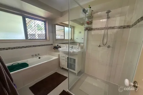 Property photo of 47 Rimu Crescent Forest Lake QLD 4078