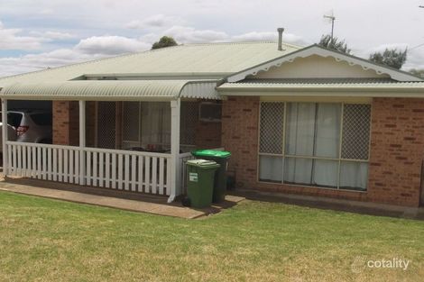 Property photo of 4/1 Juniper Place Forest Hill NSW 2651