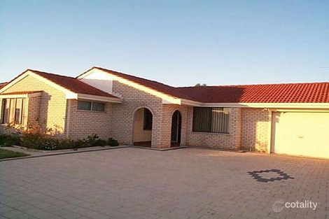 492 Rockingham Rd, Lake Coogee, WA 6166