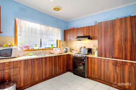 Property photo of 25 Avondale Street Springvale VIC 3171