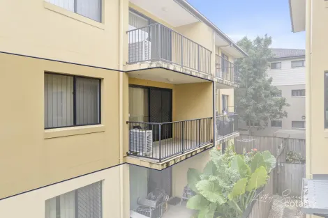 10/3-5 Short St, Caboolture, QLD 4510