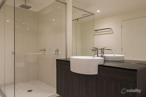 Property photo of 38/1 Ancora Crescent Hope Island QLD 4212