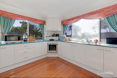 Property photo of 31 McIntosh Avenue Elliott Heads QLD 4670