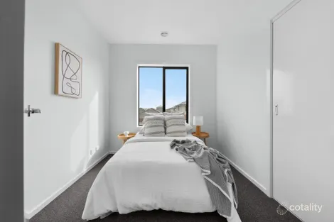 Property photo of 73 Springs Road Donnybrook VIC 3064