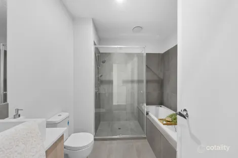 Property photo of 73 Springs Road Donnybrook VIC 3064
