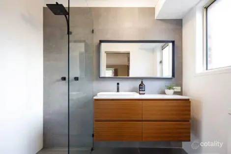 Property photo of 5 Coot-Tha Place Forest Lake QLD 4078