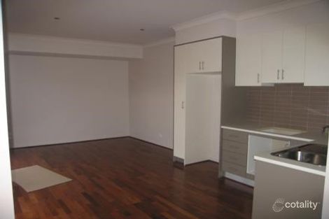 Property photo of 2/27 Hickford Street Reservoir VIC 3073