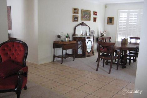 Property photo of 25 Mozart Place Mount Ommaney QLD 4074