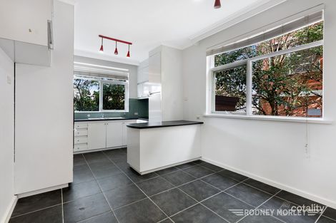 Property photo of 2/39 Narong Road Caulfield North VIC 3161