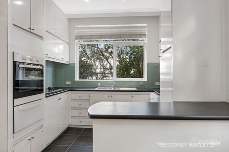 Property photo of 2/39 Narong Road Caulfield North VIC 3161