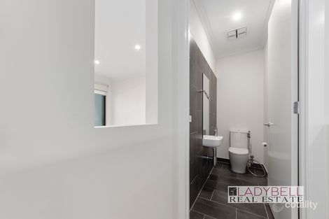 Property photo of 28 Windsor Terrace Williamstown VIC 3016