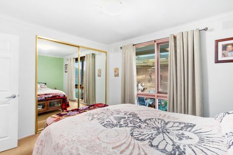 Property photo of 1 Sutherland Street Albanvale VIC 3021