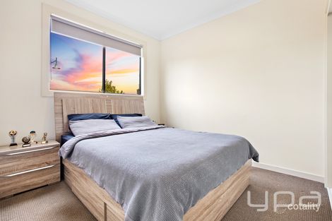 Property photo of 30 Yankos Drive Werribee VIC 3030