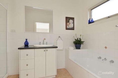 Property photo of 3/42 Stewart Terrace Macleod VIC 3085