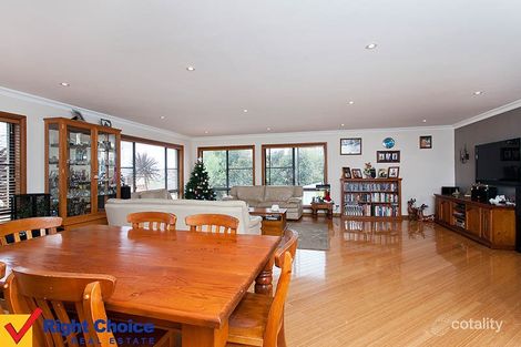 Property photo of 18 Loftus Drive Barrack Heights NSW 2528