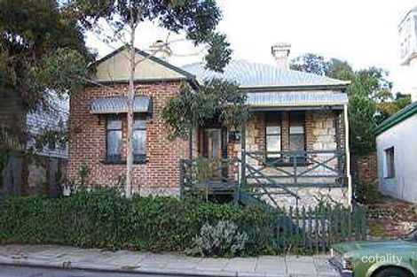 11 Herbert St, North Fremantle, WA 6159