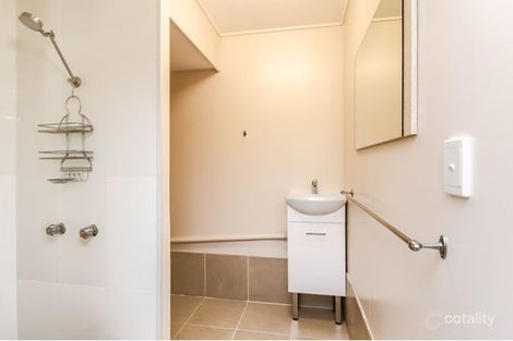 55 Flinders St, West Gladstone, QLD 4680