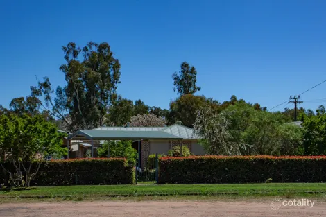 Property photo of 114 Gobolion Street Wellington NSW 2820