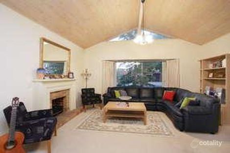 Property photo of 27 Yarra Valley Boulevard Bulleen VIC 3105