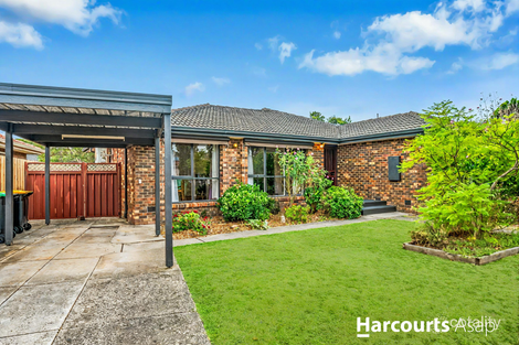 16 Rainsford Dr, Noble Park North, VIC 3174