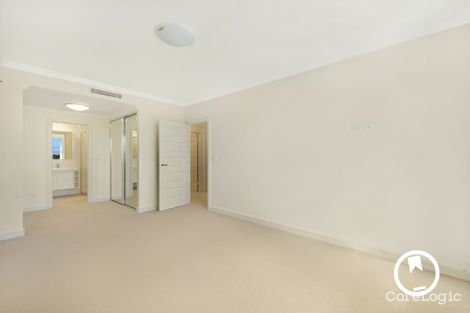 Property photo of 18/11 Garthowen Crescent Castle Hill NSW 2154