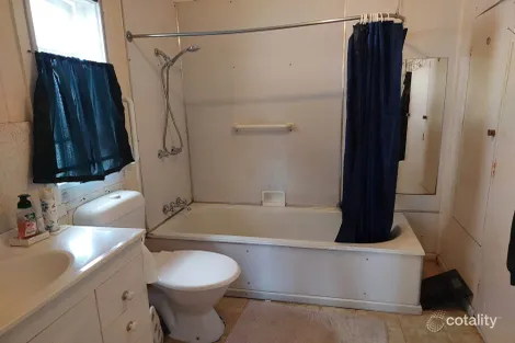 Property photo of 44 Crown Street Maryborough QLD 4650