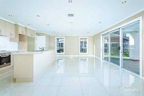 Property photo of 27 Donald Horne Circuit Franklin ACT 2913