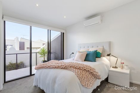Property photo of 2/57 Byron Street North Melbourne VIC 3051