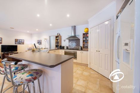 Property photo of 26 Highfielde Avenue Berwick VIC 3806