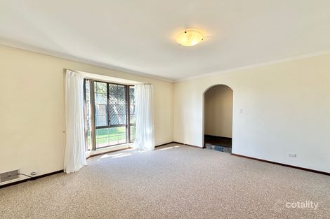 2 Coventry Ct, Kingsley, WA 6026