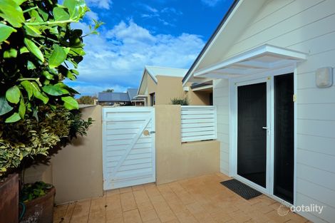 Property photo of 11 Pomarine Drive Gwelup WA 6018