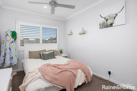 Property photo of 74 Paperbark Drive Forest Hill NSW 2651